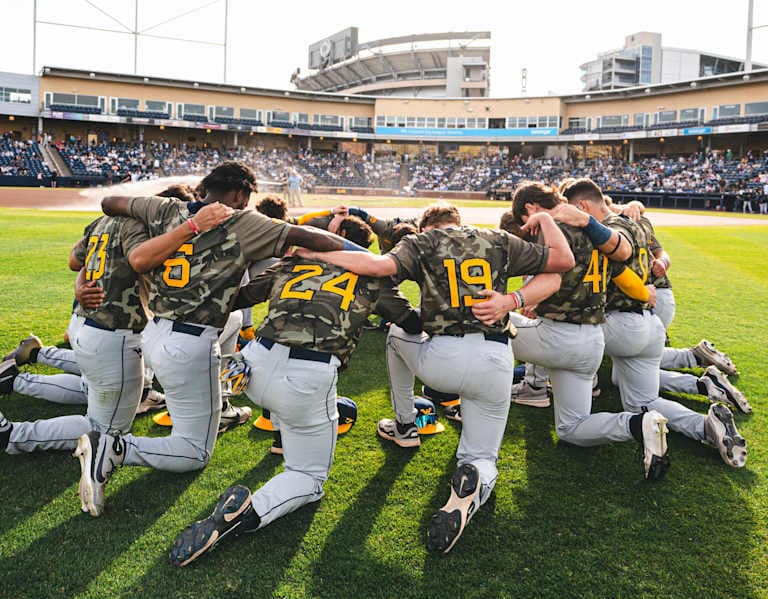WVSports: West Virginia Mountaineers  Football & Basketball Recruiting