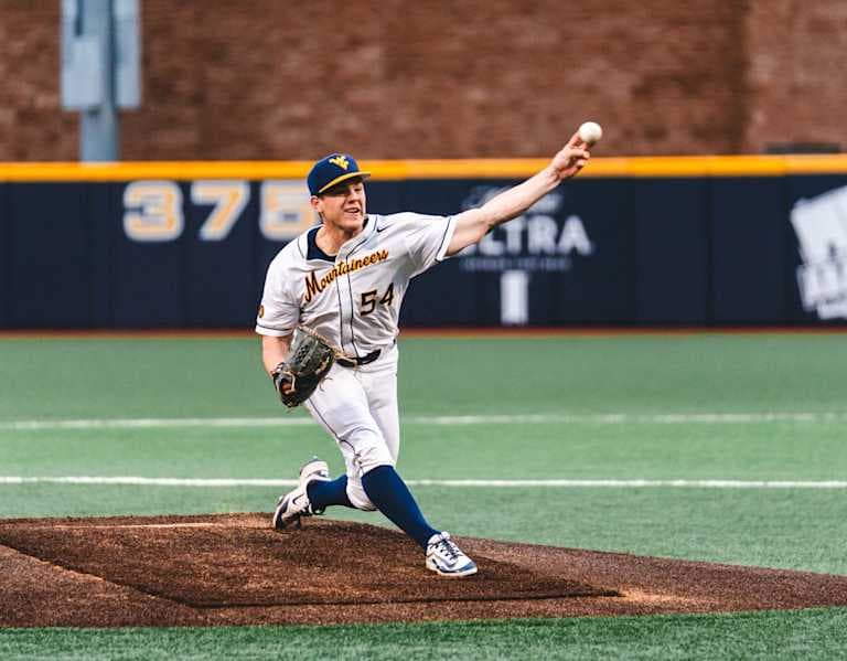 WVSports: West Virginia Mountaineers  Football & Basketball Recruiting