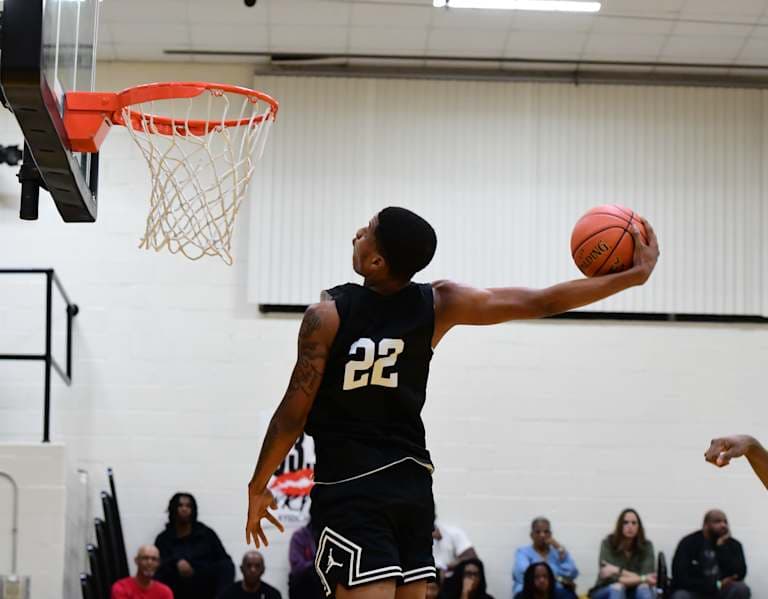 HoyaReport: Georgetown Hoyas  Football & Basketball Recruiting