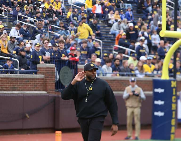 Maize&BlueReview: Michigan Wolverines  Football & Basketball Recruiting