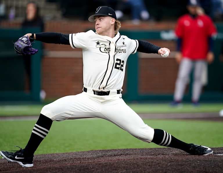 TheDoreReport: Vanderbilt Commodores  Football & Basketball Recruiting