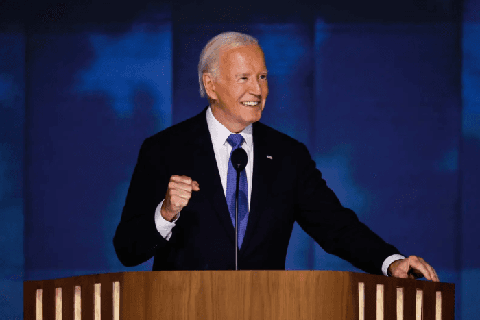 Biden goodbye rallies support for Harris