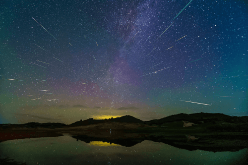 Meteor shower peaks this weekend